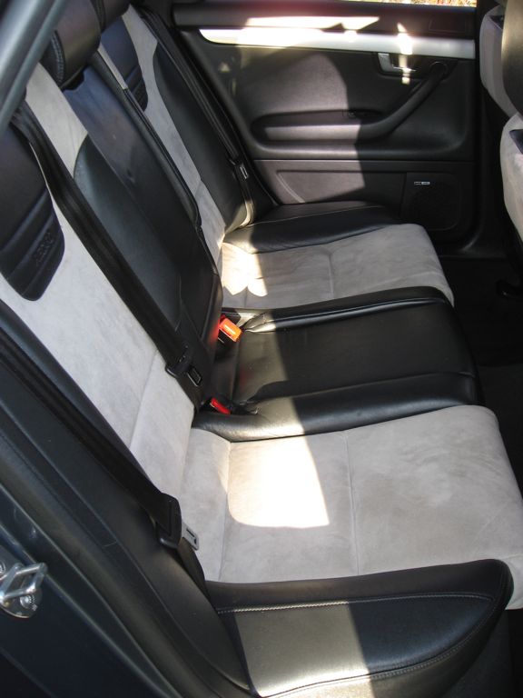 Rear Seats 1